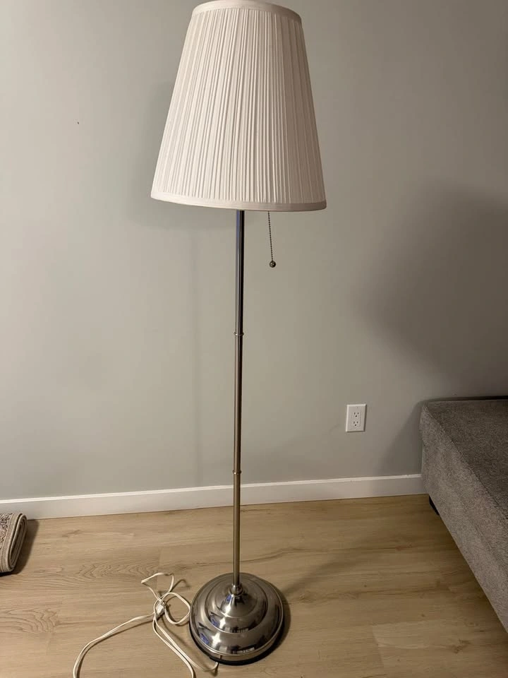 IKEA ÅRSTID Floor Lamp — Nickel/White — Excellent Condition - photo 2
