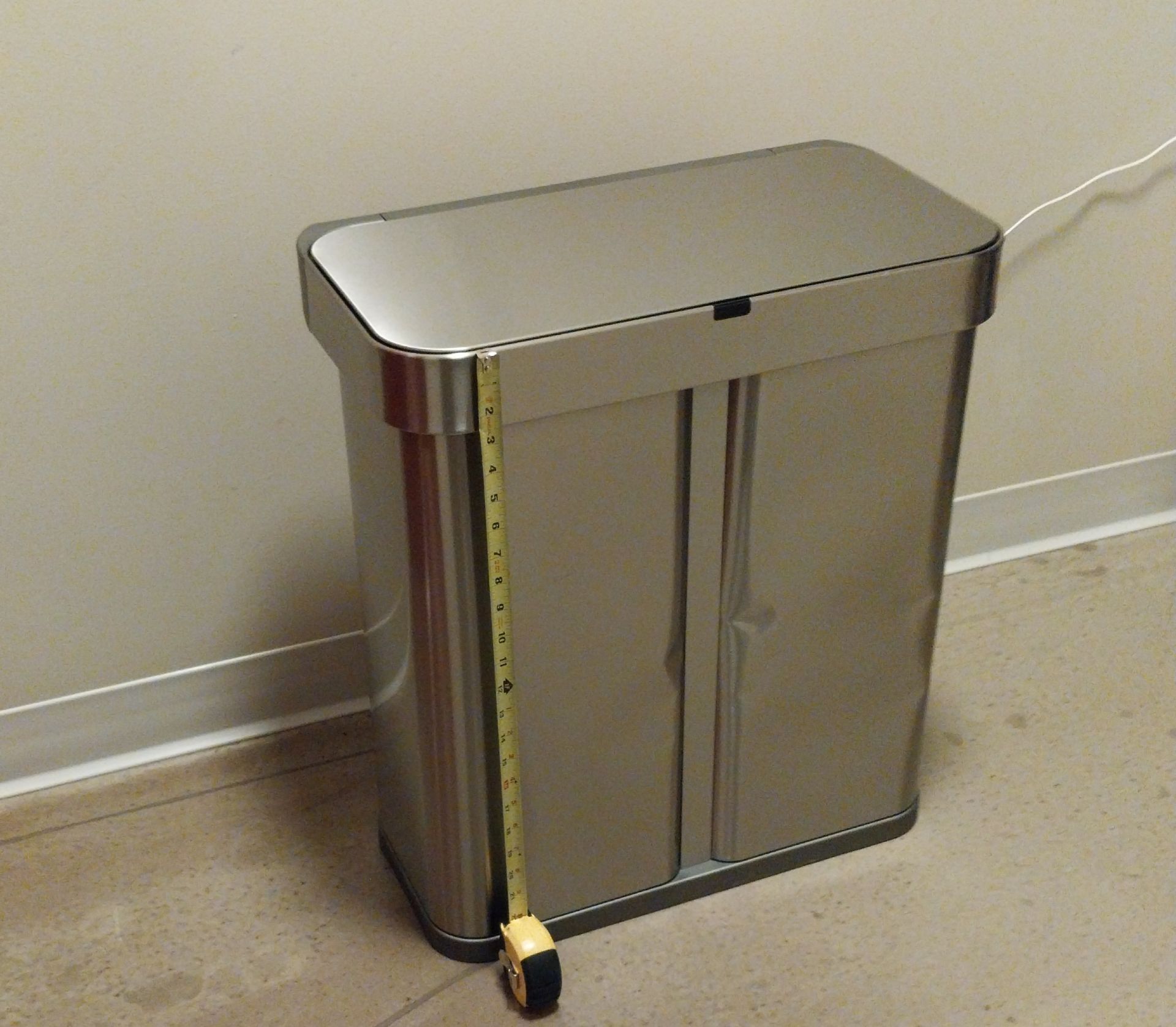 Simplehuman Touchless Motion Sensor Trash Can – Stainless Steel