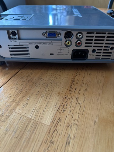 Mitsubishi Electric HC3 Home Theater LCD Projector - photo 3