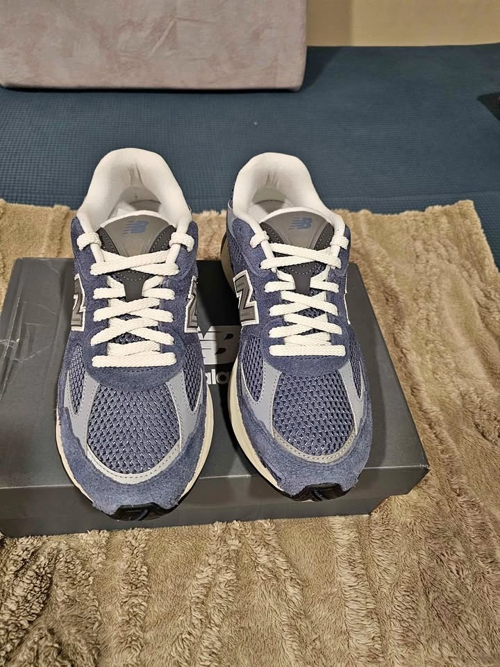 New Balance 2010 Vintage Indigo/Arctic Grey (Size 9M/10.5W)