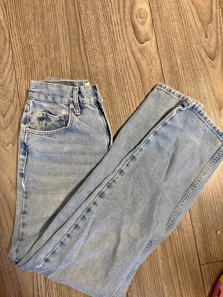 BDG Urban Outfitters High-Rise Baggy Jeans Size 26