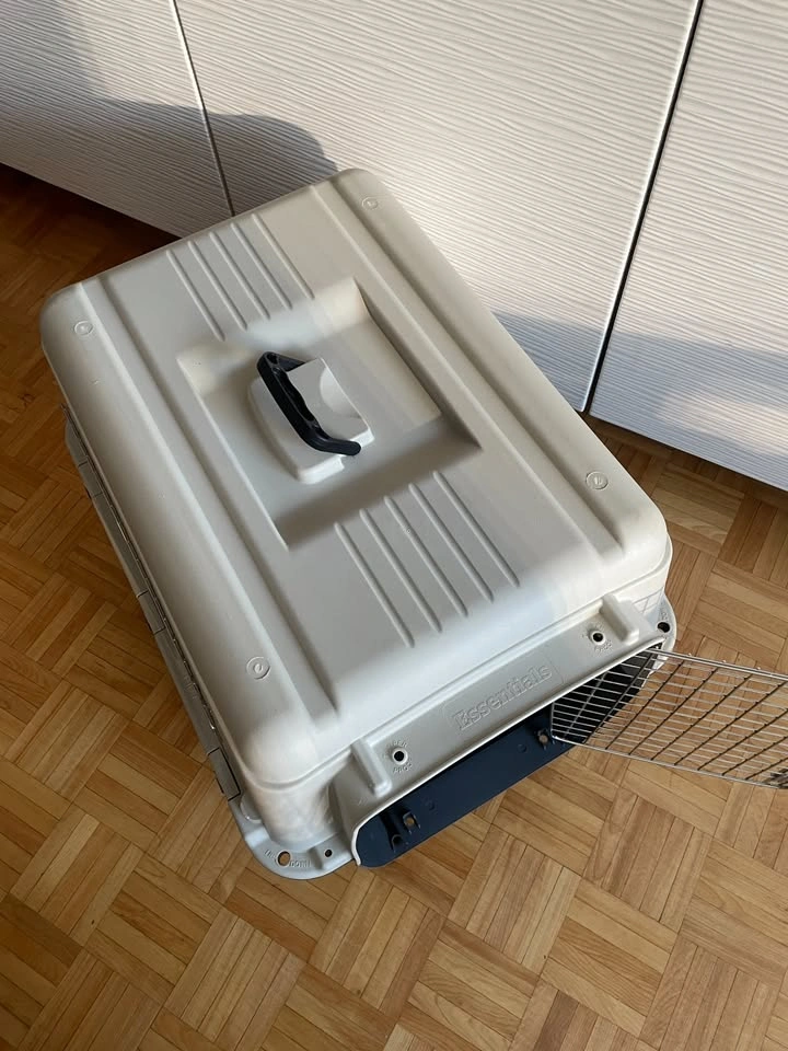 Medium Pet Crate - photo 3