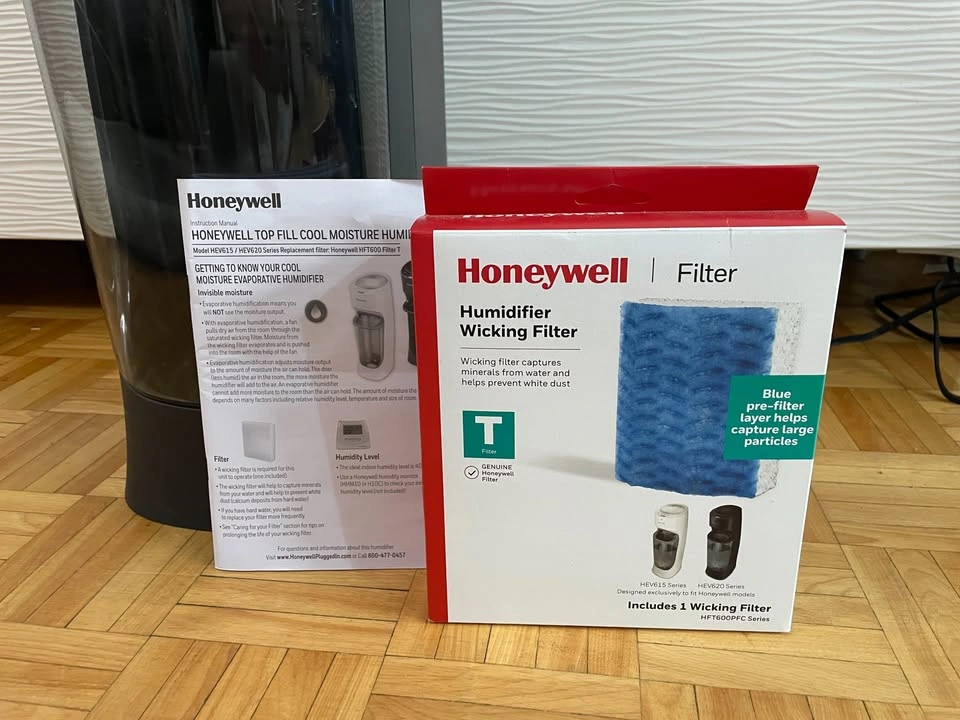 Top Fill Honeywell Tower Humidifier HEV620 with new filter - photo 3