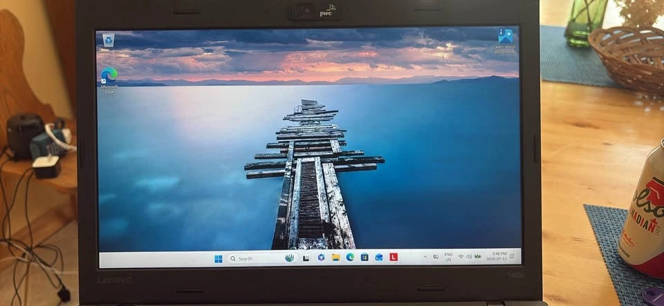 Lenovo ThinkPad T460p Laptop - Intel i7-6820HQ, 32GB RAM - photo 3
