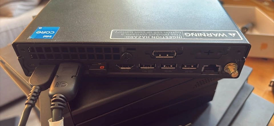 Lenovo ThinkCentre M70q Gen 5 i5-14400T 16 GB RAM 240 GB SSD - photo 4