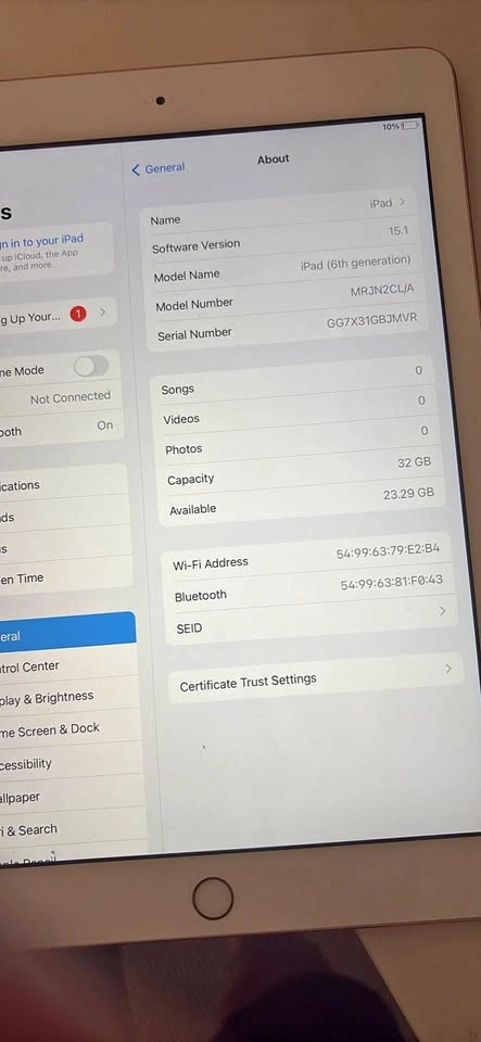 Apple iPad (6th generation) 32GB