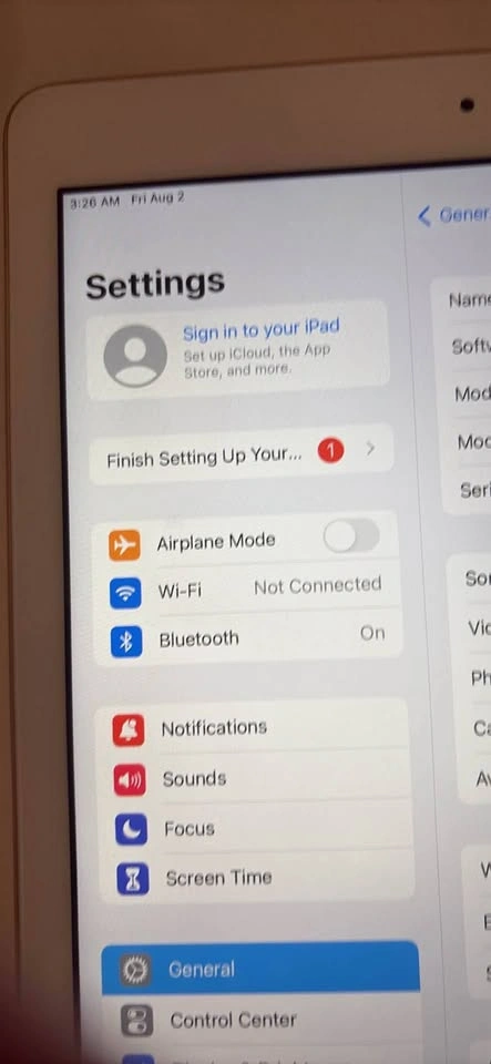 Apple iPad (6th generation) 32GB - photo 2