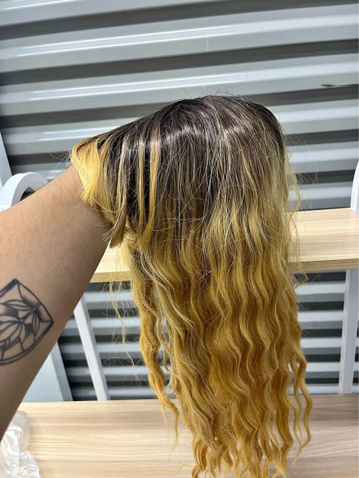 Ombre Wavy Synthetic Wig