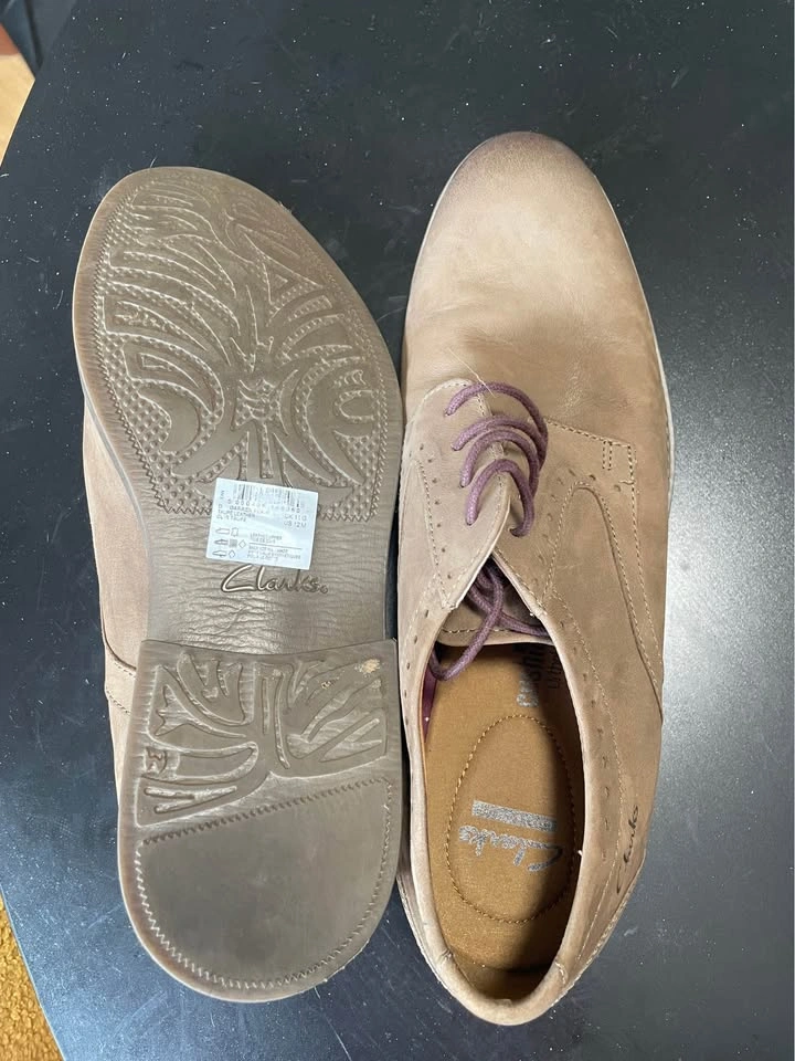 Clarks Garren Plain Leather Shoes - photo 2