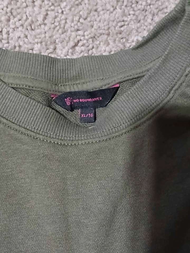 No Boundaries Oversized Cropped French Terry Sweatshirt - XL - photo 2