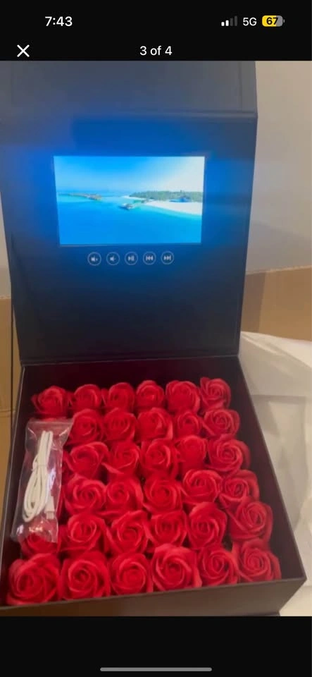Brand New LCD Video Flower Box – $60 🌹🎥 - photo 4