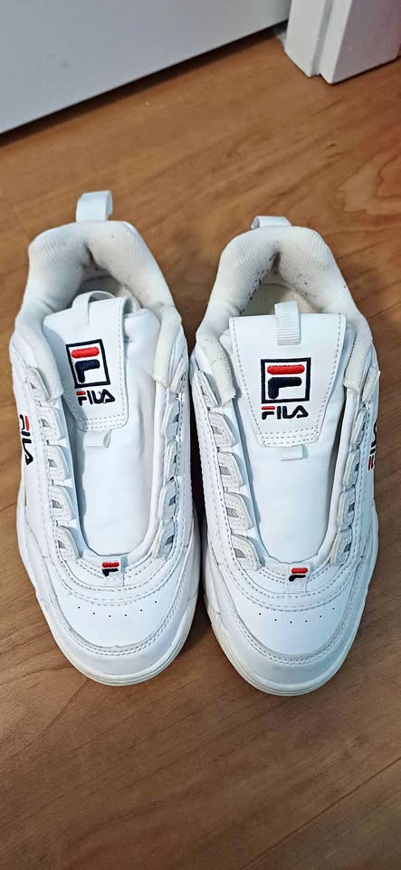 FILA runners for kids(US4)