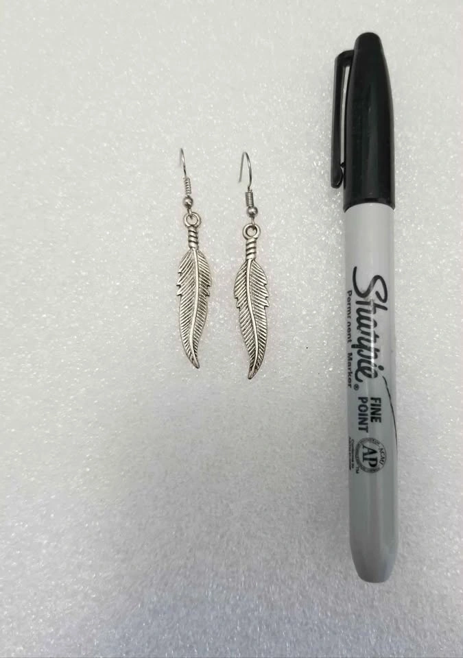 Feather Earrings - photo 3