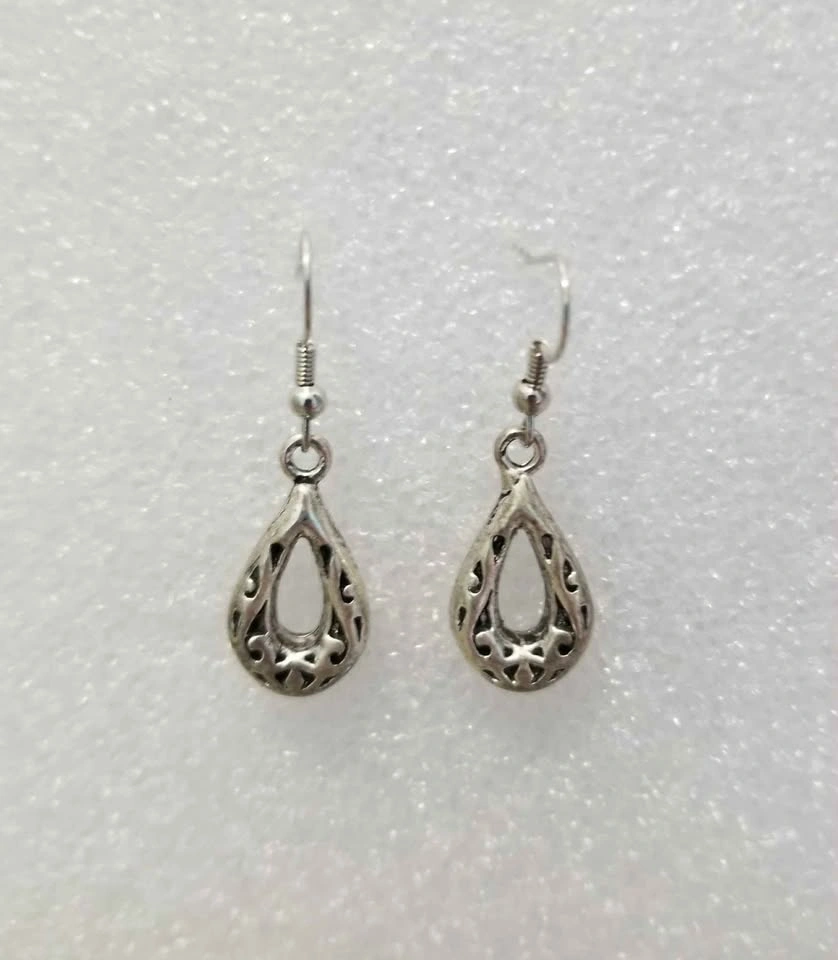 Loop Design Charm Earrings - photo 2