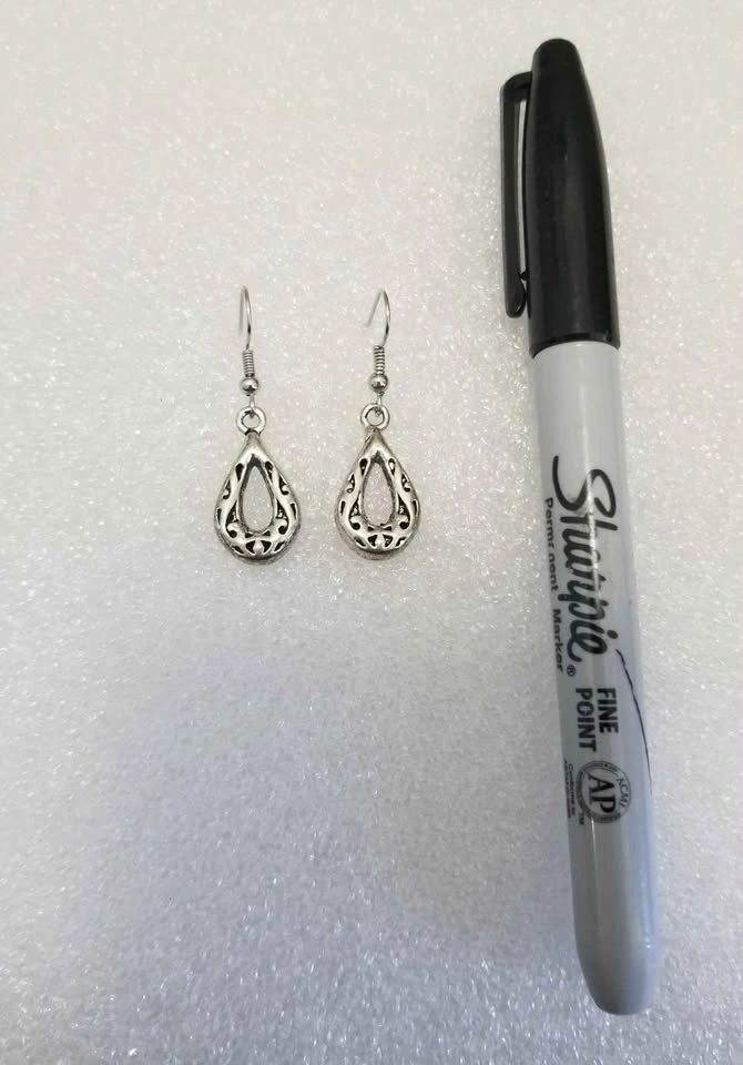 Loop Design Charm Earrings - photo 3