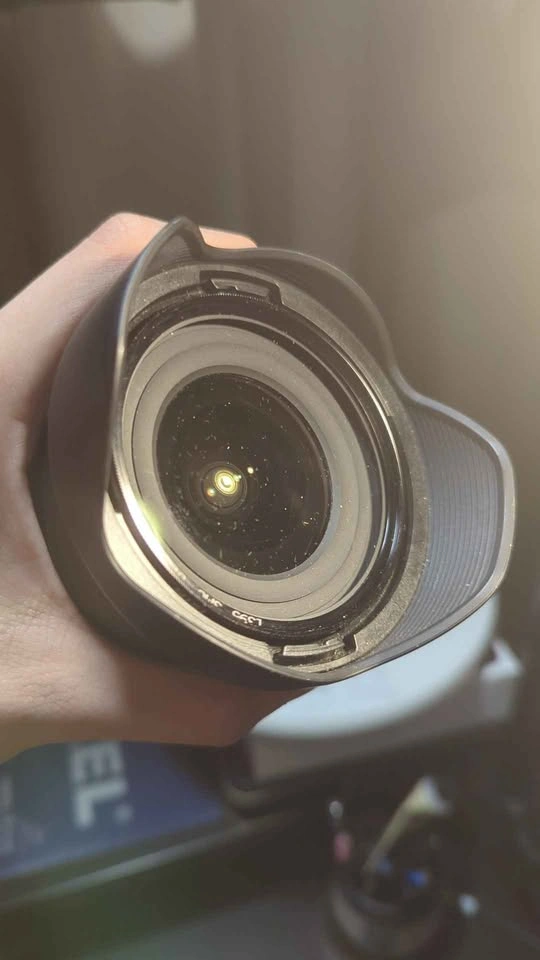 Tamron 11-20mm f2.8 Sony E Mount - photo 3