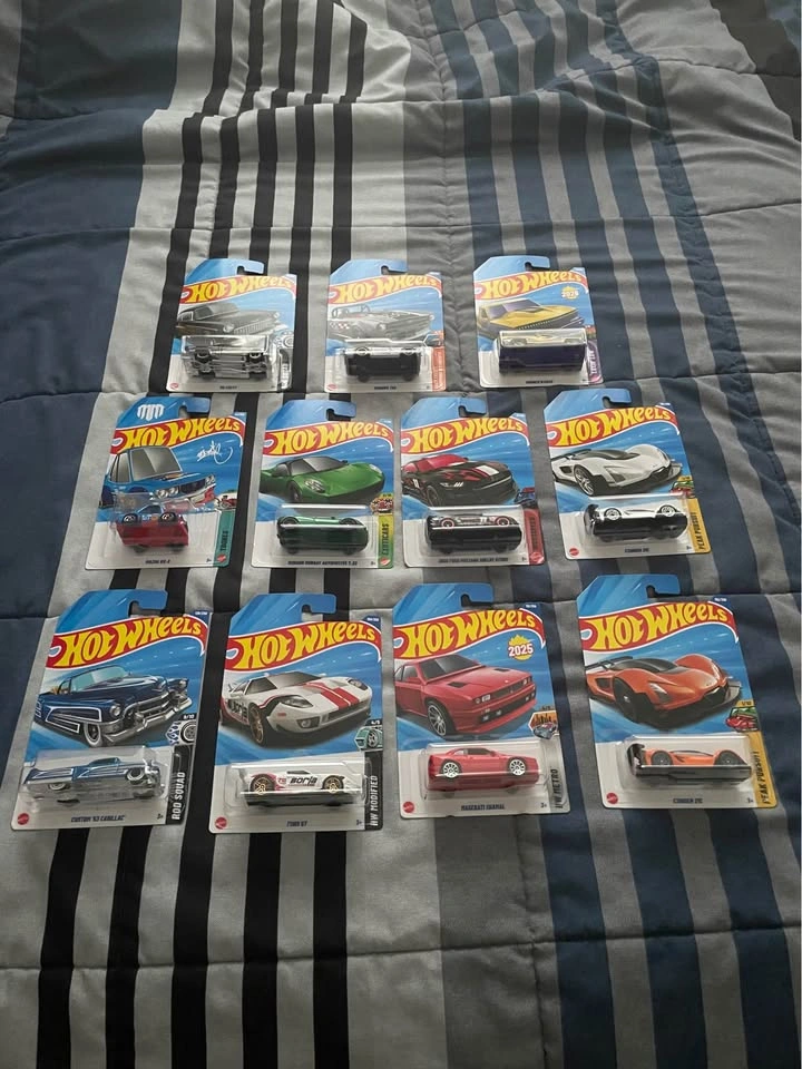 Hot Wheels Car Lot - photo 2