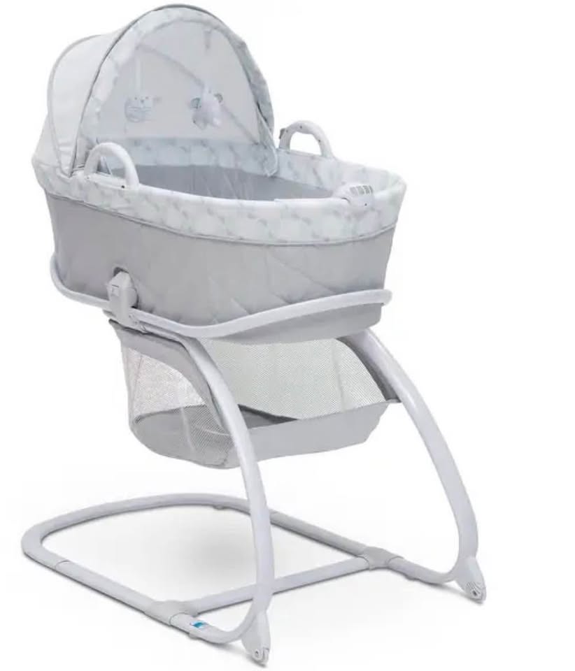 Delta Children Deluxe Moses Basinet for Sale - photo 3