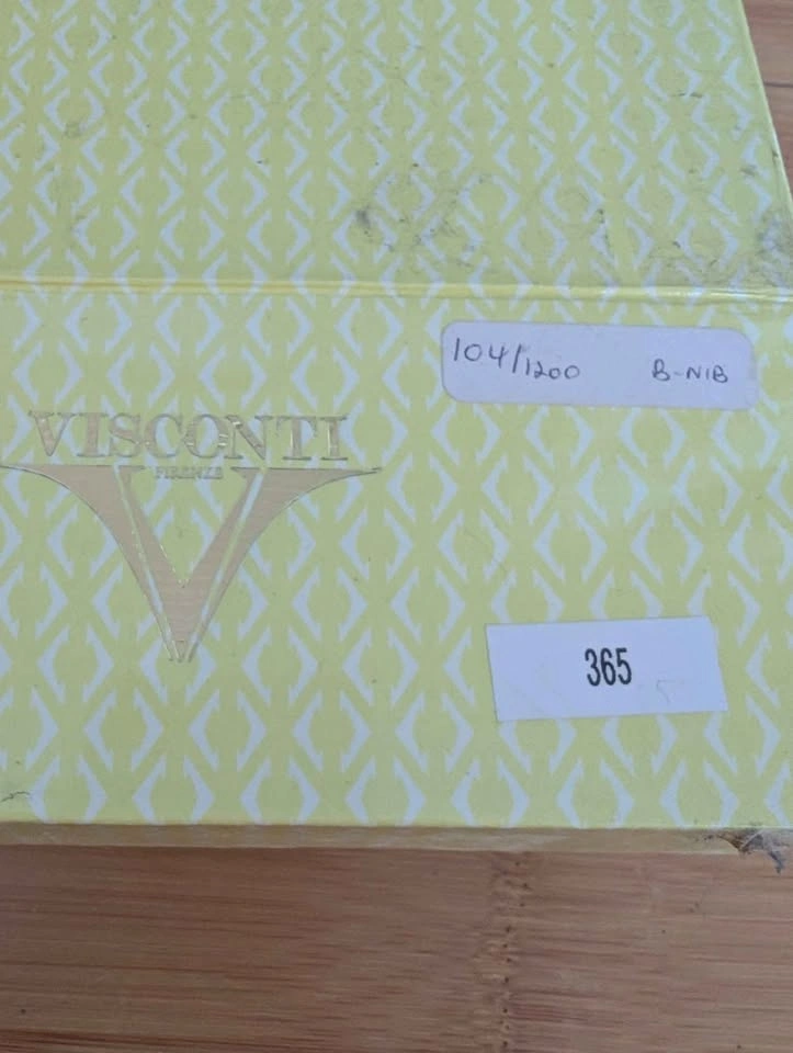 Visconti European constitution limited edition fountain pen - photo 3