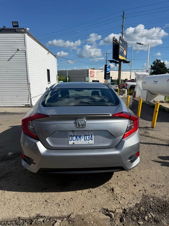 2018 Honda Civic - photo 4