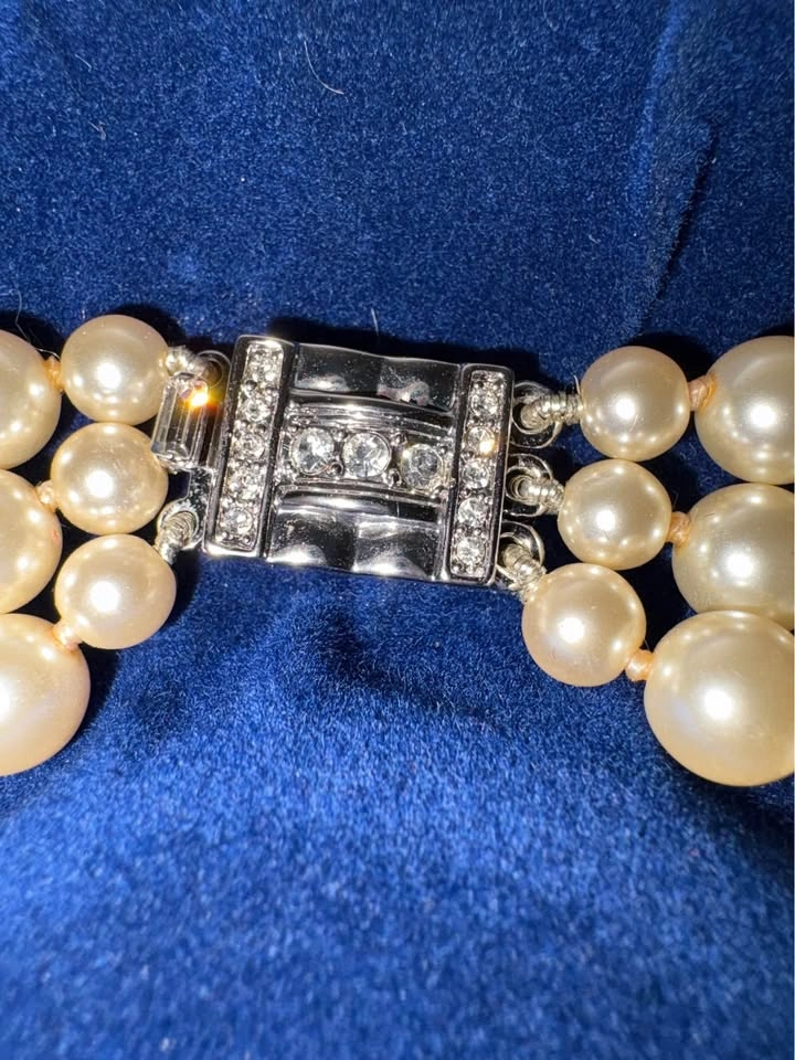 Camrose & Kross JBK Three-Strand Faux Pearl Necklace - photo 3
