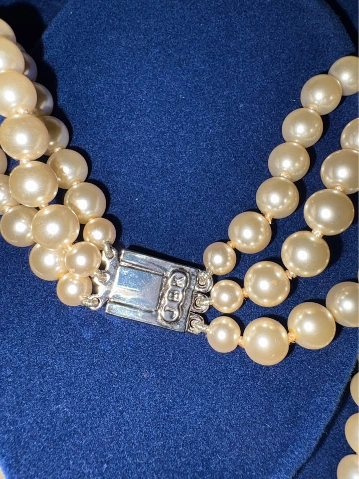 Camrose & Kross JBK Three-Strand Faux Pearl Necklace - photo 4