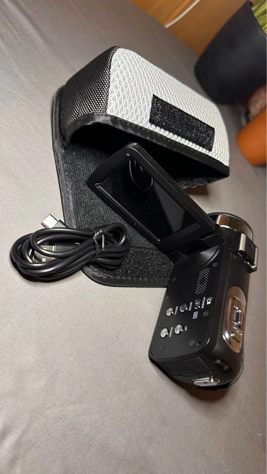 Camera - photo 2