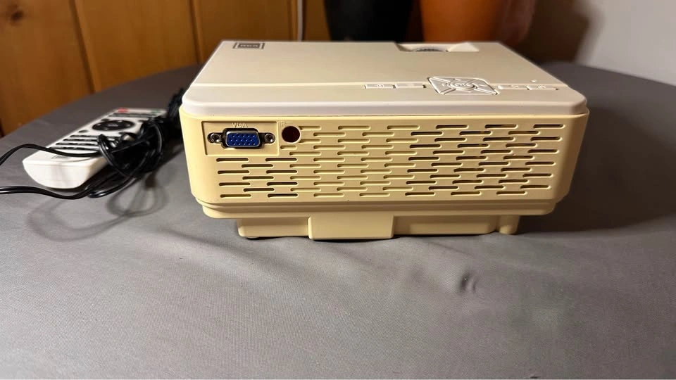 RCA home theatre projector - photo 4
