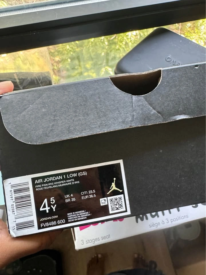 Air Jordan 1 Low (GS) Fire Pink - photo 2