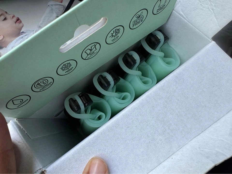 Legendairy Milk Silicone Breastmilk Storage Bags - photo 2