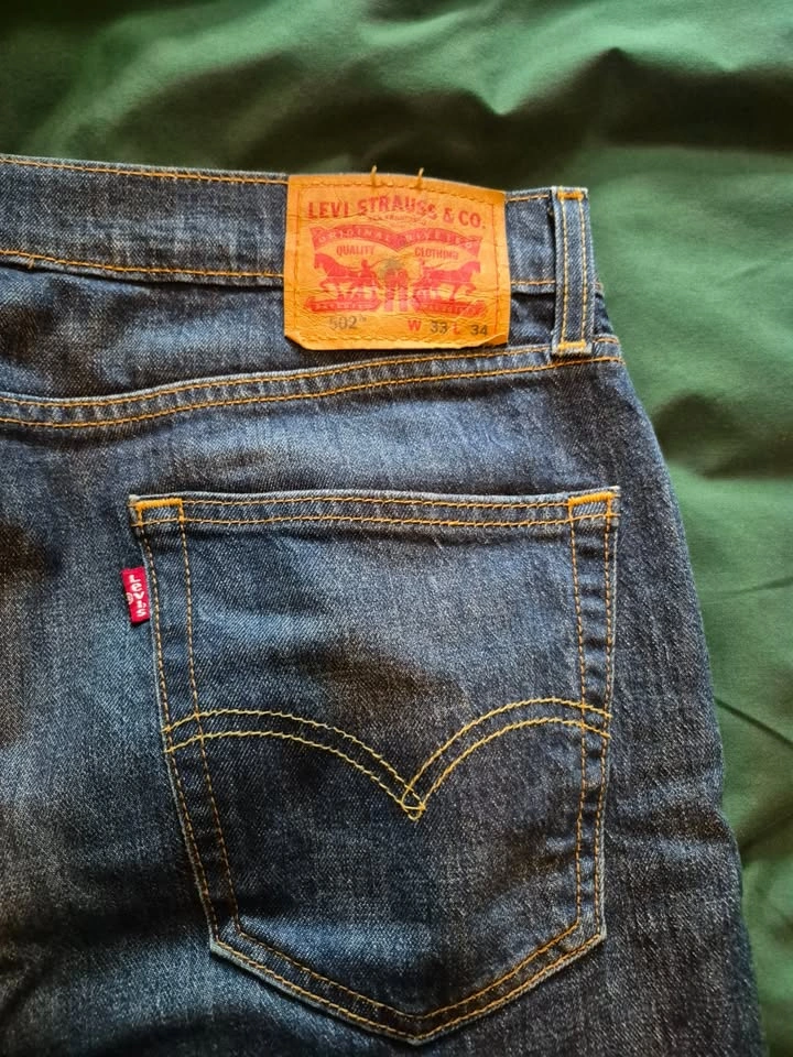 Levis Medium Wash Denim Pants - photo 5