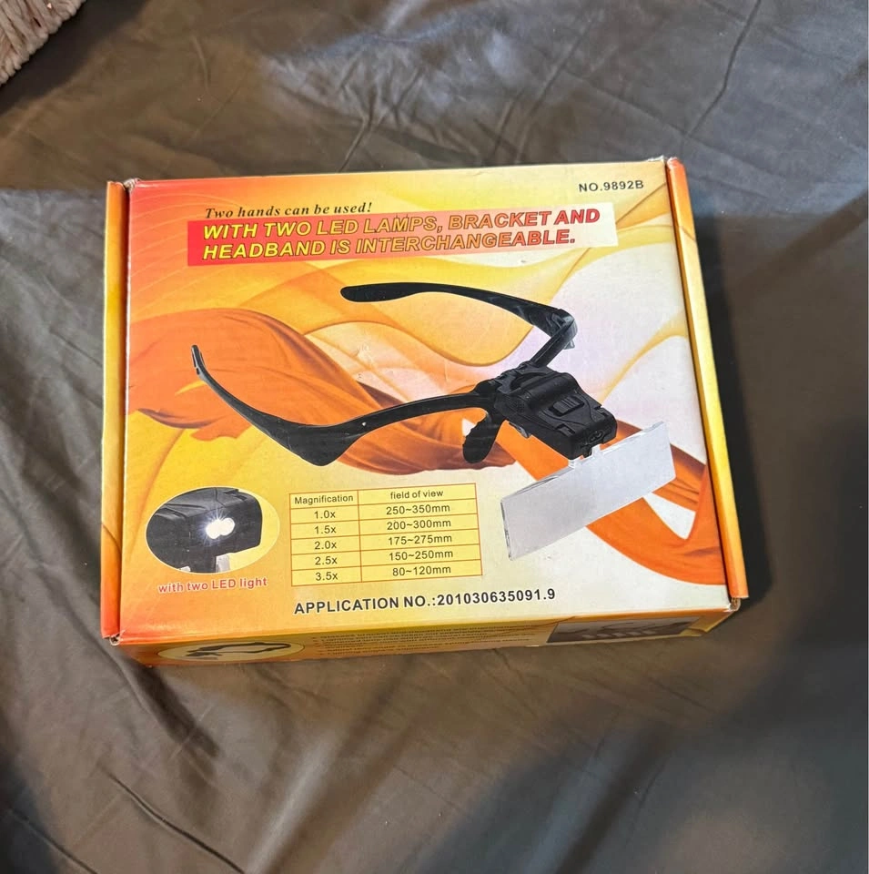 LED magnifying headband - photo 2