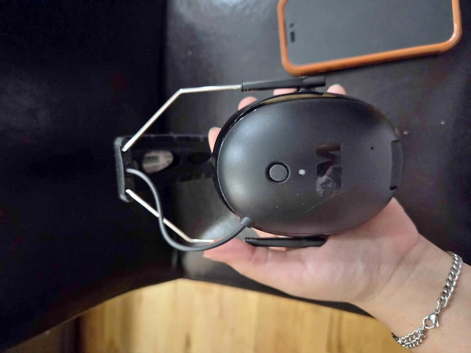 NEW 3M WorkTunes Connect Bluetooth Hearing Protector
