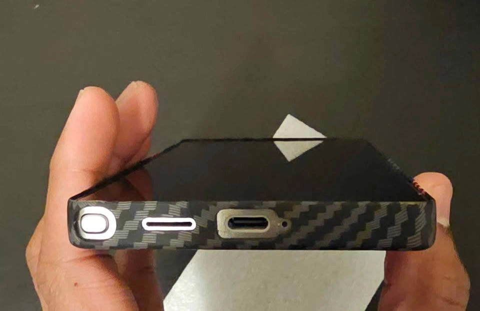 Samsung Galaxy S24 Ultra Carbon Fiber Case - photo 5