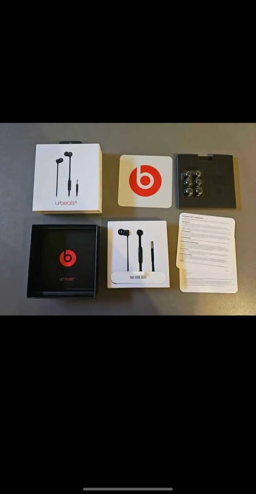Beats Urbeats3 Earbuds Black New In Box - photo 2