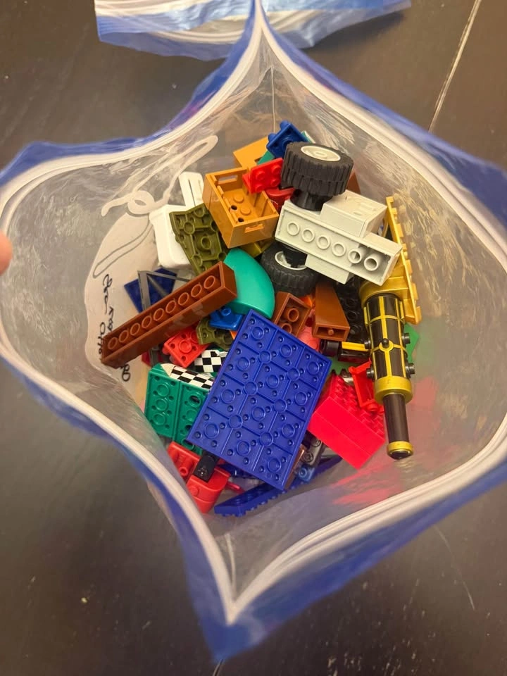 Bag of Building Blocks - photo 2