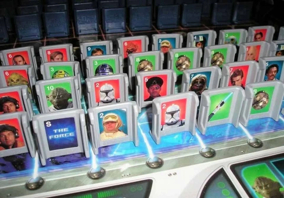 Star Wars (2002) STRATEGO 2 Players Ages 8 and Up - photo 2