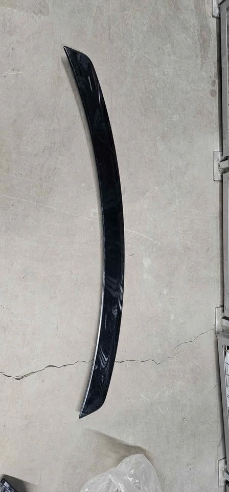 Ford Mustang Fastback Rear Spoiler - Shadow Black - photo 4