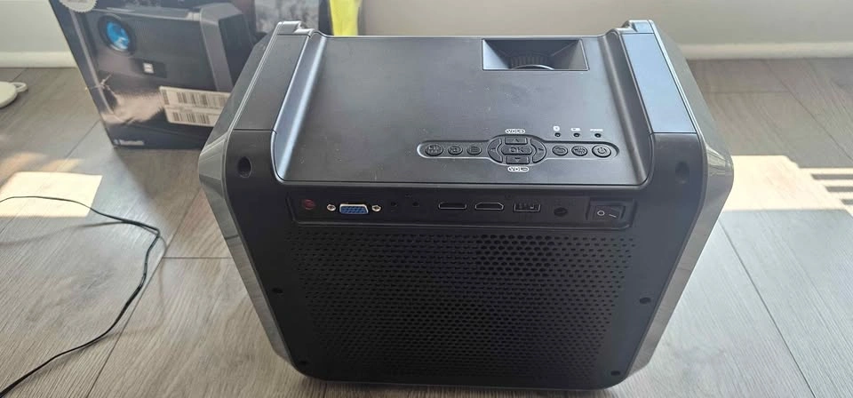 RCA Portable Projector Entertainment System - photo 4