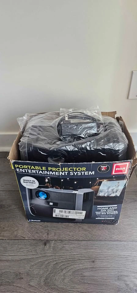 RCA Portable Projector Entertainment System - photo 5