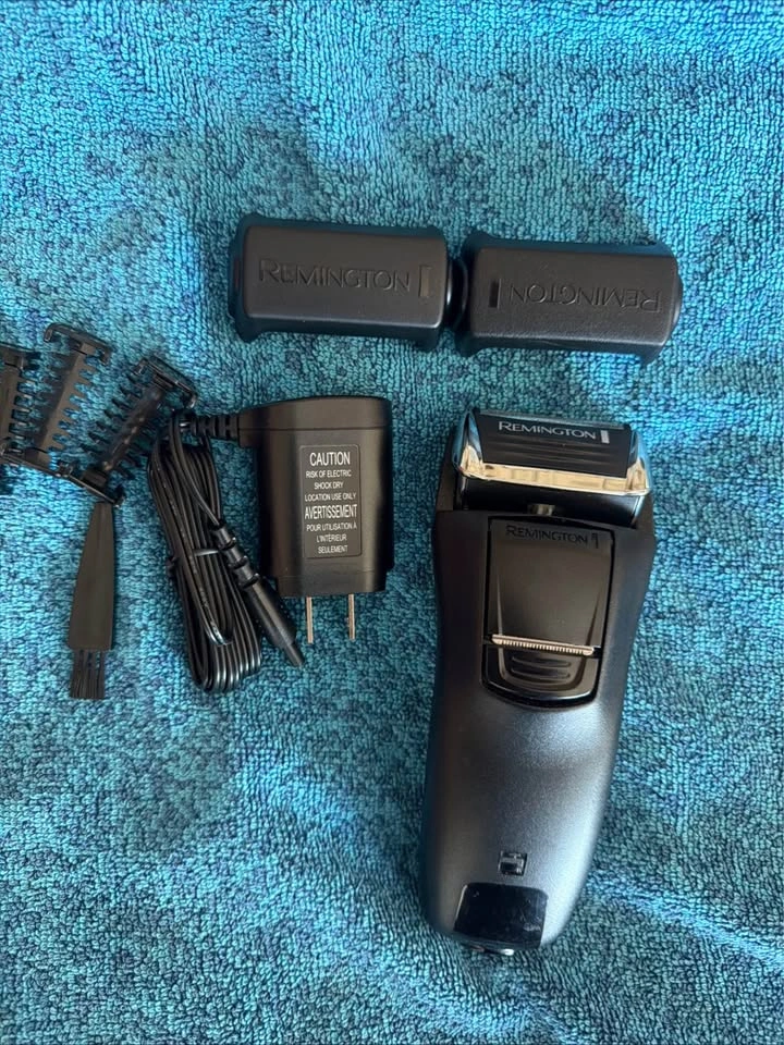 Remington F-5800 Electric Foil Shaver - photo 3