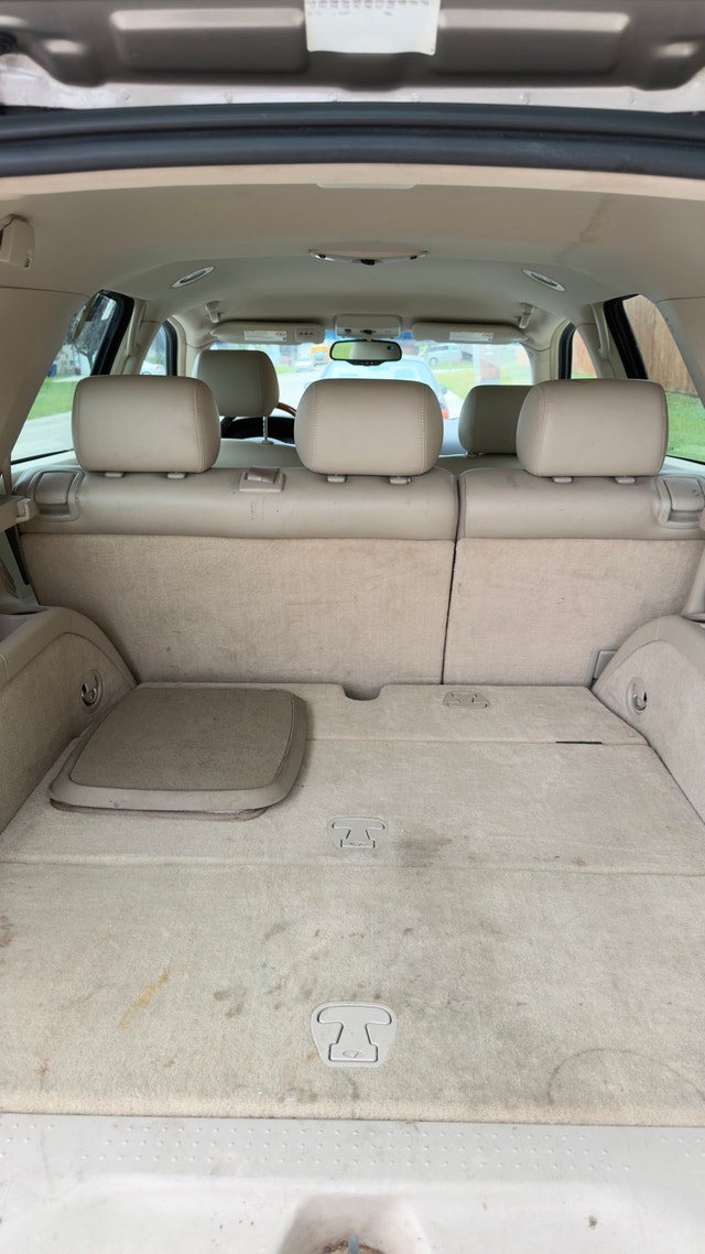 2004 Cadillac SRX - photo 5