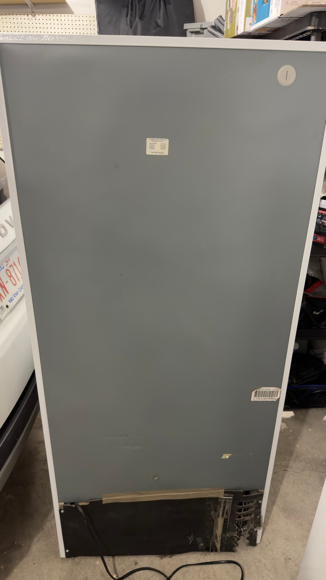 Magic chef fridge, 18.6 cu ft - photo 4