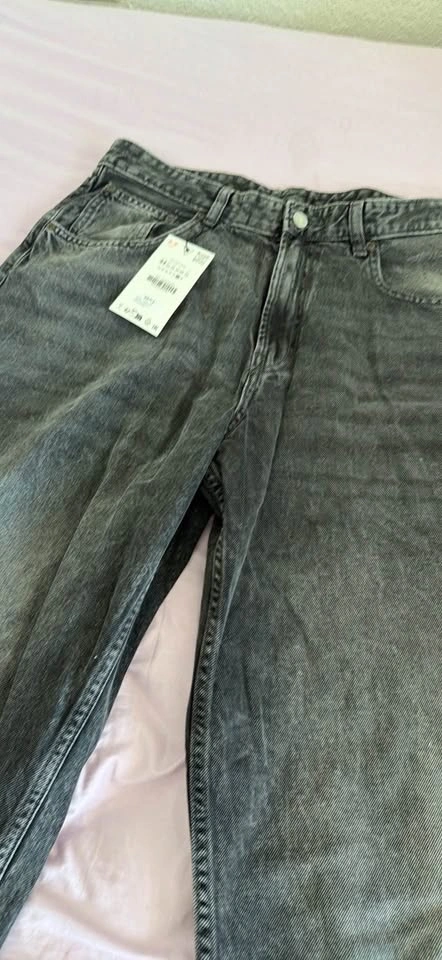 Brand new zara jeans - photo 2