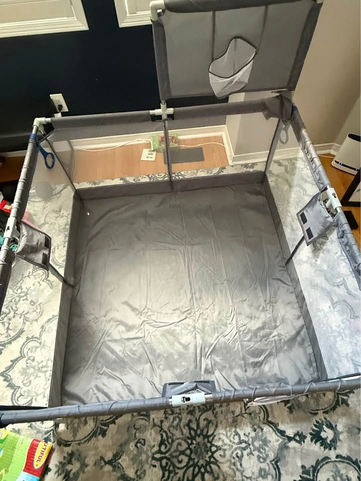 Baby playpen - photo 3