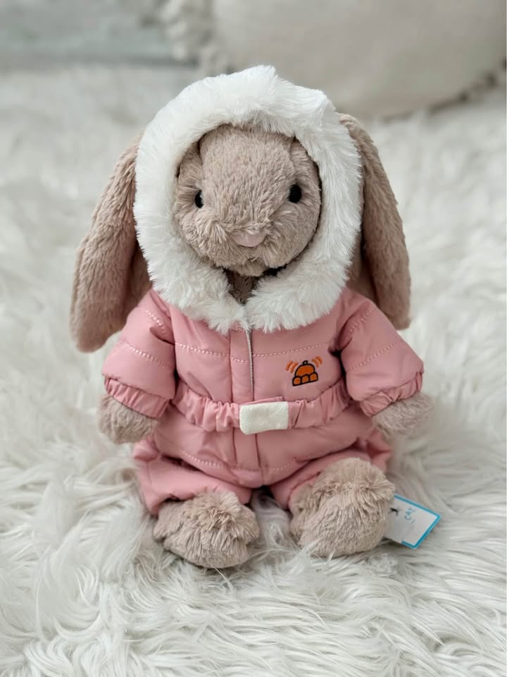 ✨ RARE Bashful Bunny “Snow Suit” Jellycat ❄️🐰 (BNWT) ✨