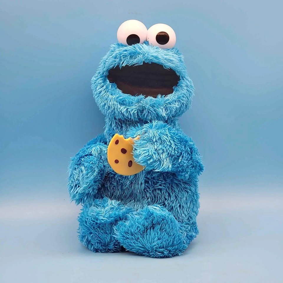 Sesame Street FEED ME COOKIE MONSTER PLUSH Says Silly Phrases