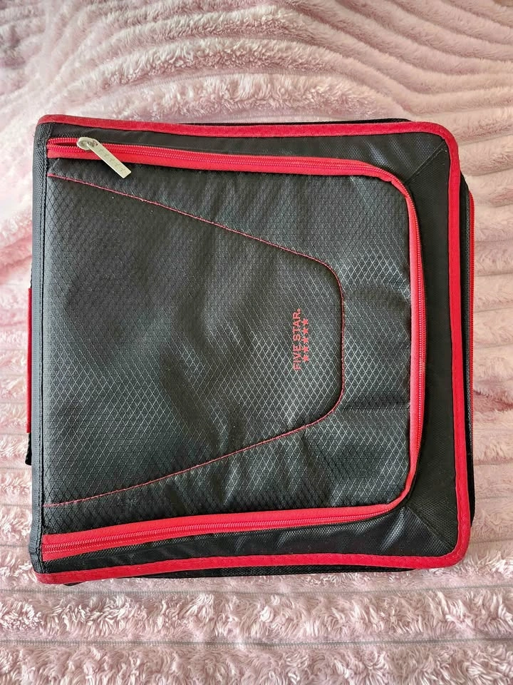 Five Star Zippered Binder