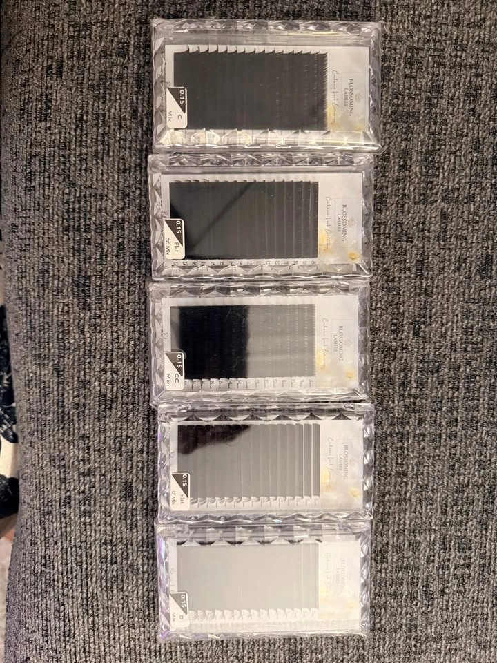 Lash Extension Trays - photo 4