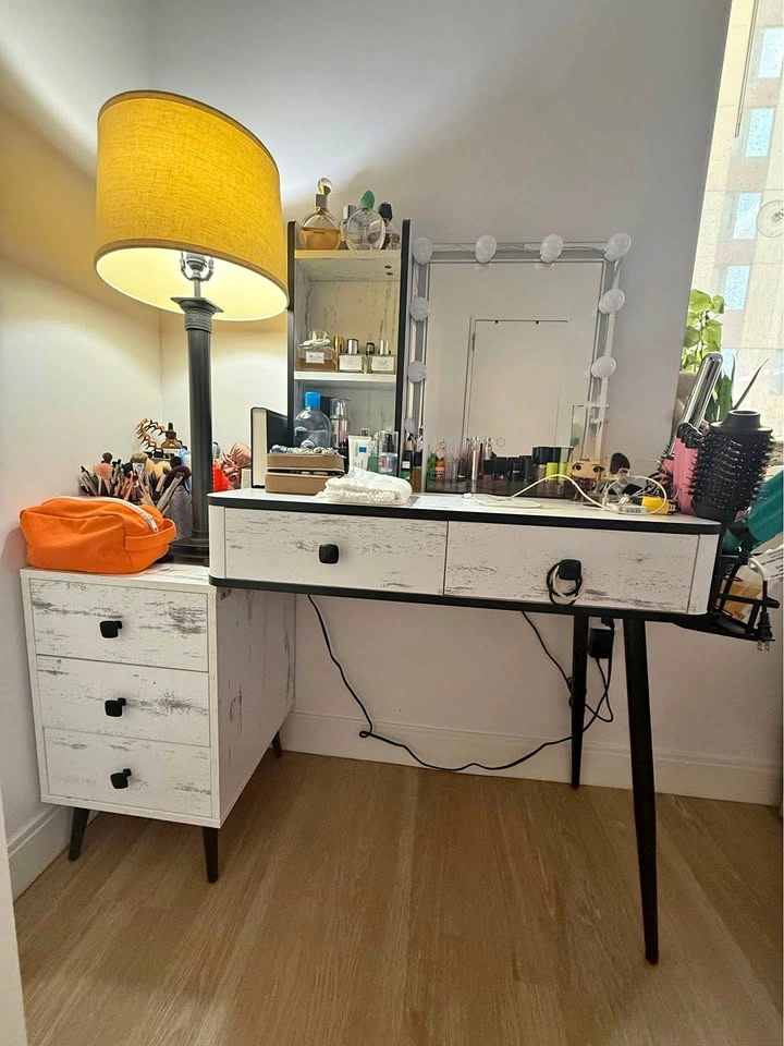Vanity